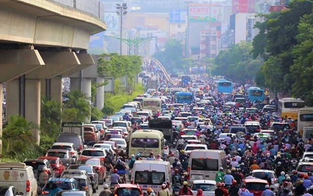Hanoi depense plus de 80 millions de dollars pour assurer la securite routiere hinh anh 1