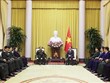 Le président Vo Van Thuong reçoit le vice-ministre lao de la Défense 