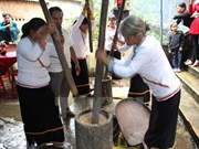 Atmosphère joyeusement animée du Têt Nga Ra de l'ethnie Cor à Quang Ngai 