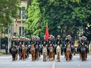 La Police mobile à cheval voit le jour avec un défilé sur la place de Ba Dinh