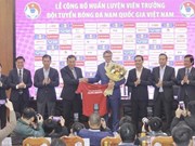 Philippe Troussier devient officiellement sélectionneur de l'équipe de football du Vietnam