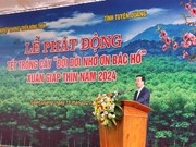Le président Vo Van Thuong à la Fête de plantation d'arbres du Printemps 2024 à Tuyên Quang