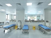Mise en service d'un hôpital de traitement des patients atteints du COVID-19 à Hanoï