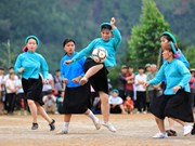 Le football au féminin chez les San Chi 
