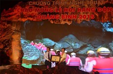Ouverture de la fête des grottes de Quang Binh 2015 