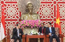 Le PM Nguyen Tan Dung reçoit le ministre singapourien du Commerce et de l’Industrie