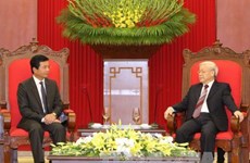 Le secrétaire général du PCV  reçoit l’ambassadeur laotien 