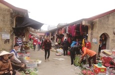 Simplicité et authenticité au marché villageois