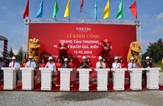 Mise en chantier d'un centre commercial Vincom à Kien Giang