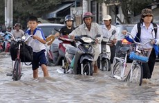 Les États-Unis aident le Vietnam à réagir aux catastrophes naturelles 