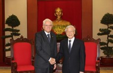 Les dirigeants vietnamiens reçoivent le président italien