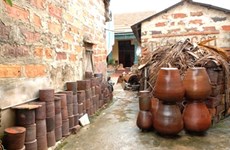 Le village de potiers de Huong Canh