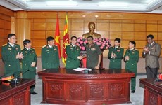 Défense: le Sri Lanka est prêt à accorder des bourses à des étudiants vietnamiens