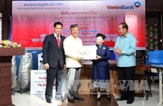 Le Vietnam aide le Laos dans l’apprentissage d’un métier aux femmes handicapées