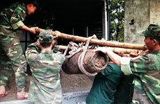 Une bombe de 250 kg découverte à Hung Yen
