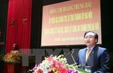 Têt : Hoang Trung Hai rend visite aux forces armées de la capitale