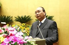 Le vice-Premier ministre Nguyen Xuan Phuc se rend à Hai Duong