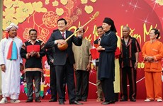 Le président Truong Tan Sang à la fête ‘’Les couleurs du printemps dans tout le pays’’