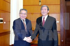 Vietnam et Japon renforcent la coopération entre les deux Partis communistes
