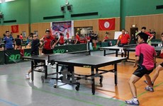 ​Premier tournoi de ping-pong des Vietnamiens à Berlin
