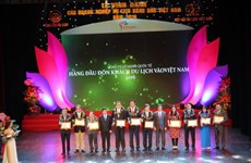 Les meilleures entreprises de tourisme du Vietnam en 2016​ à l’honneur 