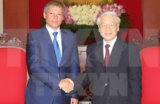 Le PM roumain reçu par les chefs du Parti et de l’Etat vietnamiens