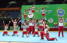 La déferlante cheerleading à Hô Chi Minh-Ville