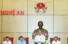 Le Premier ministre demande à Nghê An de mieux valoriser ses atouts