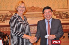 Le maire de HCM-V reçoit la directrice de l’UNICEF pour l’Asie de l’Est et le Pacifique