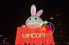 Hanoï : la plus grande lanterne en forme de «lapin» du Vietnam
