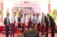 Pose de la première pierre du nouveau Lycée français de Hanoï