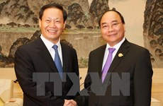 Le Premier ministre Nguyên Xuân Phuc plaide pour la coopération avec Guangxi