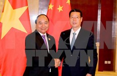 Nguyên Xuân Phuc reçoit le vice-Premier ministre chinois Zhang Gaoli