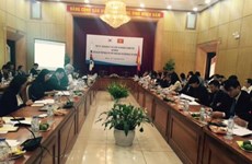 Vietnam et R. de Corée discutent de mesures pour promouvoir le commerce