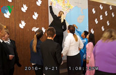 Activité « Pigeons pour la paix au Vietnam » en Ukraine