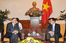Vietnam-Chili : promotion des relations bilatérales dans différents domaines