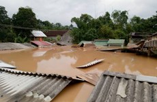 Crues et inondations: aide continue aux sinistrés du Centre