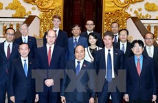 Le Premier ministre Nguyên Xuân Phuc reçoit le Duc de Cambridge