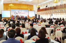 Trois cents scientifiques à la conférence GIS 2016 à Hue