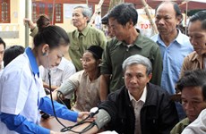 Plus de 90 millions de Vietnamiens bénéficieront de consultations médicale​s périodiques