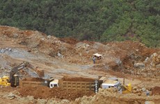 Le président philippin va examiner la décision de fermeture des mines
