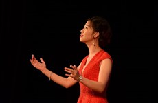 Une chanteuse vietnamienne brille au concours international  "КИТ" en Russie
