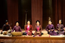 Musiques du temple communal à Hanoï