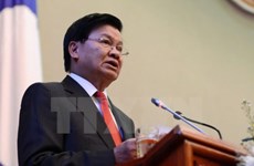 Le Premier ministre laotien visite Singapour