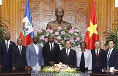 Le PM Nguyen Xuan Phuc reçoit le président du Sénat de la République d’Haïti