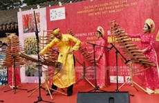 Exposition de peinture sur le Vietnam à Pékin