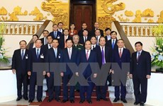Le Premier ministre laotien Thougloun Sisoulith en visite au Vietnam