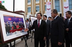 Exposition : les relations Vietnam-Laos vues par la presse