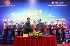 Hà Giang coopère avec le groupe VNPT pour construire une ville intelligente