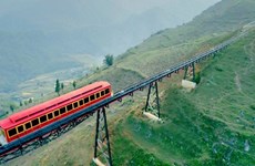 Inauguration d’une ligne ferroviaire en haute altitude à Sa Pa